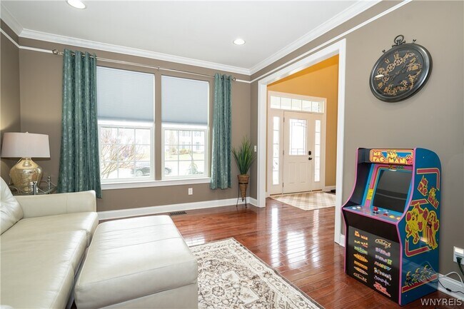 Building Photo - 5024 Woodway Ct