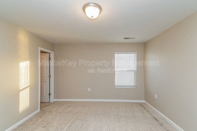 Building Photo - 1242 Flyfish Ave