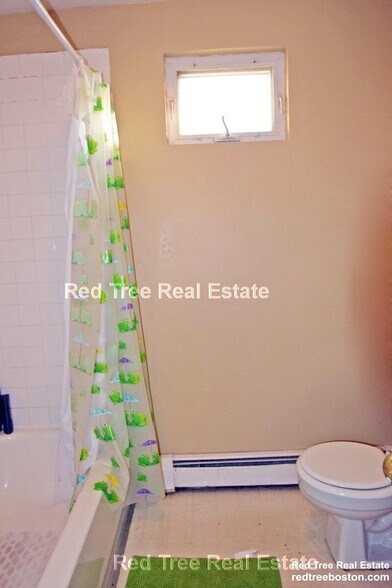 Building Photo - 21 Highgate St