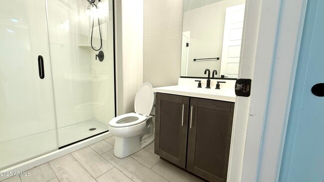 Building Photo - 26410 N Thornhill Dr