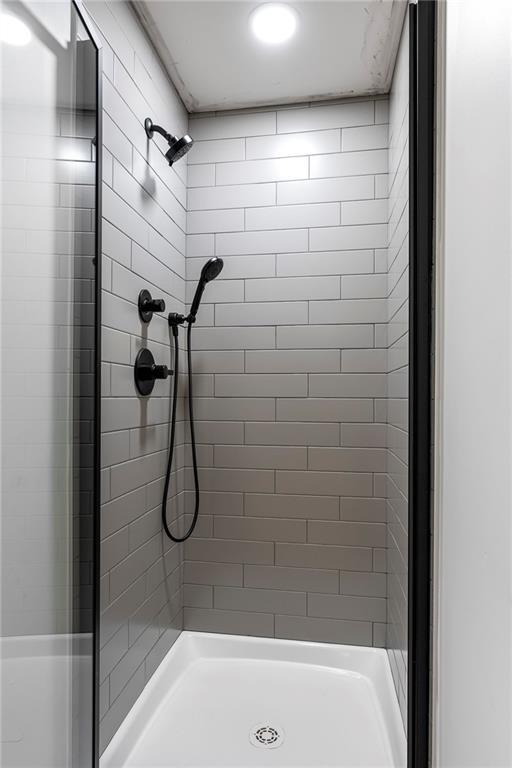 Building Photo - 929 SE 10th St