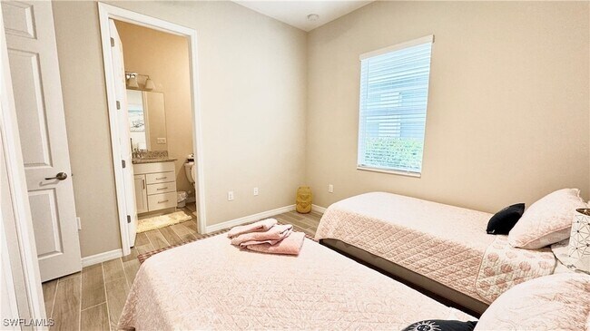 Building Photo - 43905 Boardwalk Loop