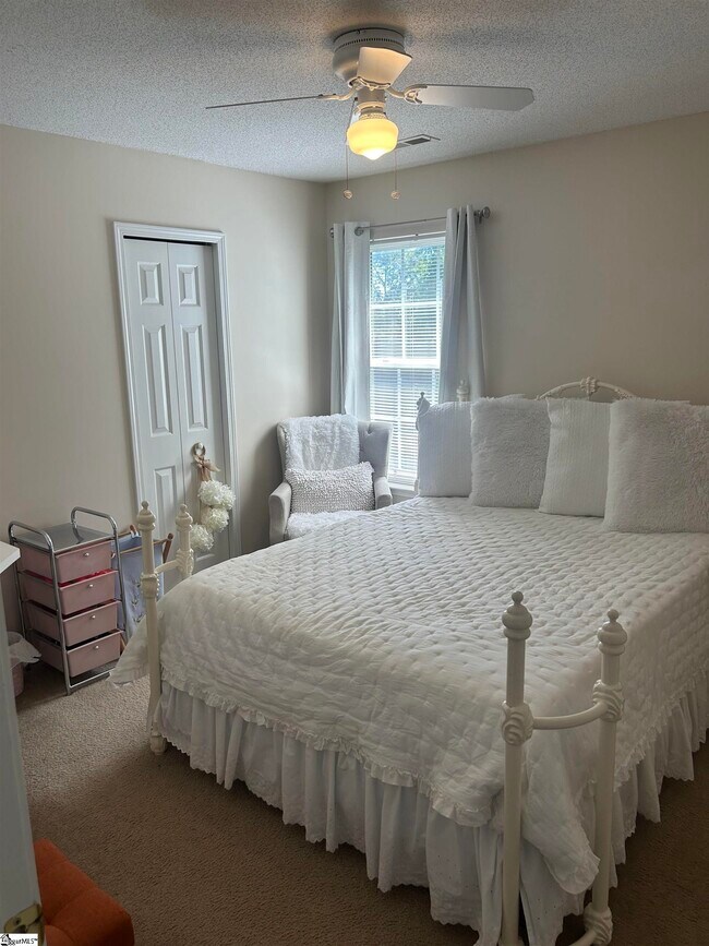 Building Photo - 110 Shelby Ct