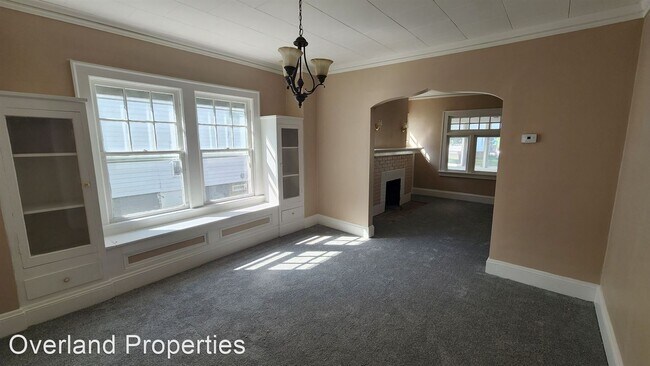 Building Photo - 5 br, 2 bath House - 5575 Dalewood Ave