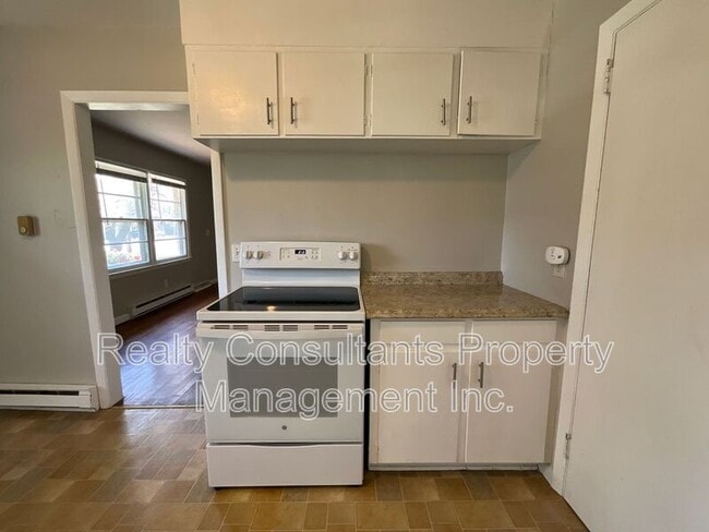 Building Photo - 1533 Beaucrest Ave