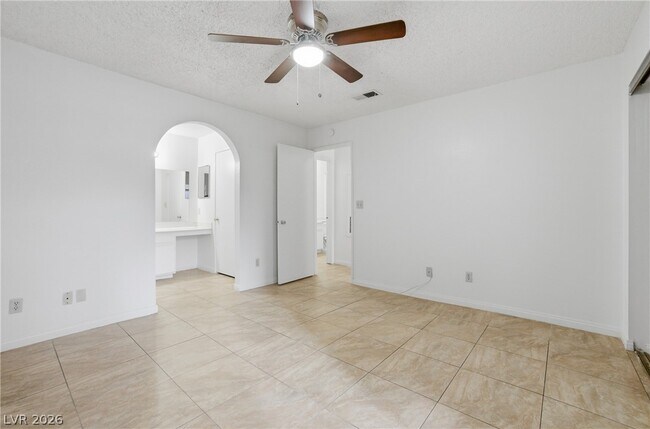 Building Photo - 2200 S Fort Apache Rd