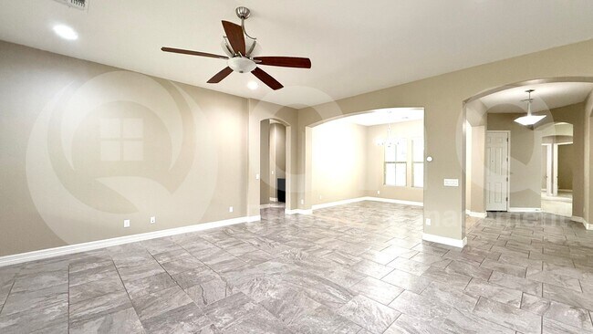 Building Photo - 5284 S Joshua Tree Ln