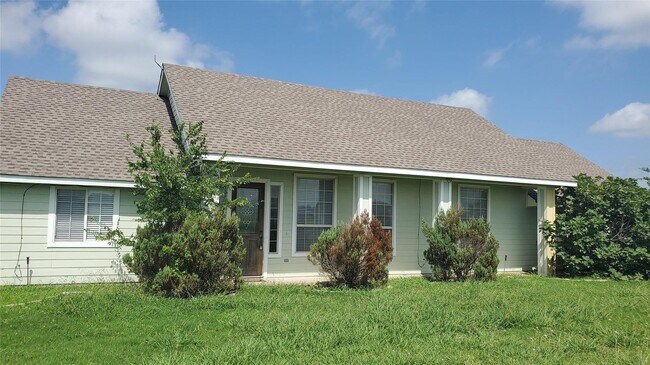Building Photo - 1656 County Rd 697