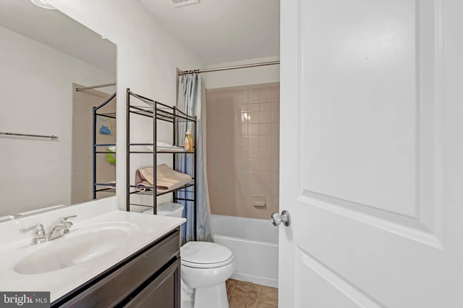 Building Photo - 9707 Smithview Pl