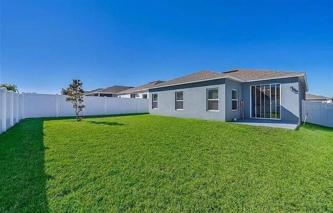 Building Photo - 573 Disa Dr