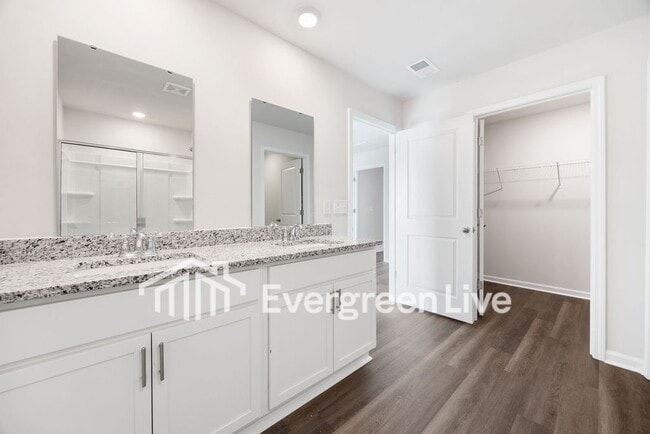 Building Photo - Coming Soon!