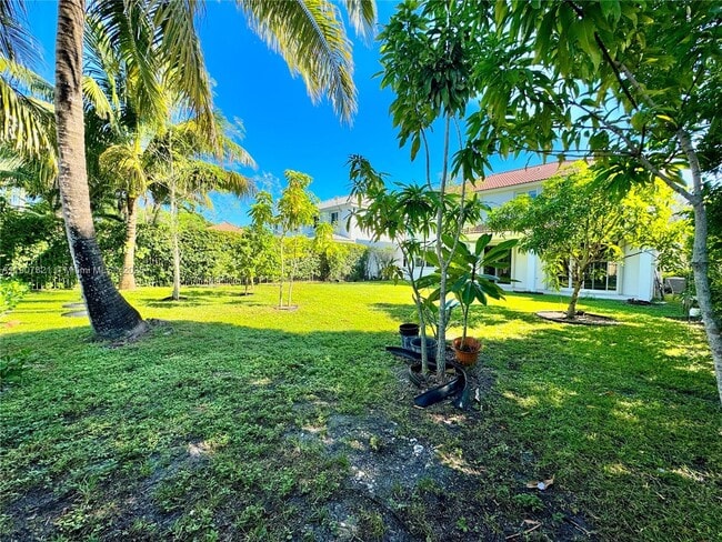 Building Photo - 4383 Laurel Ridge Cir