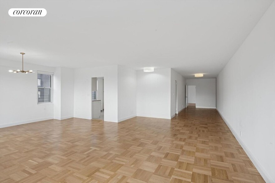 Building Photo - 340 E 64th St