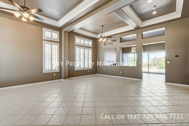 Building Photo - 2240 Sun Cliffs St