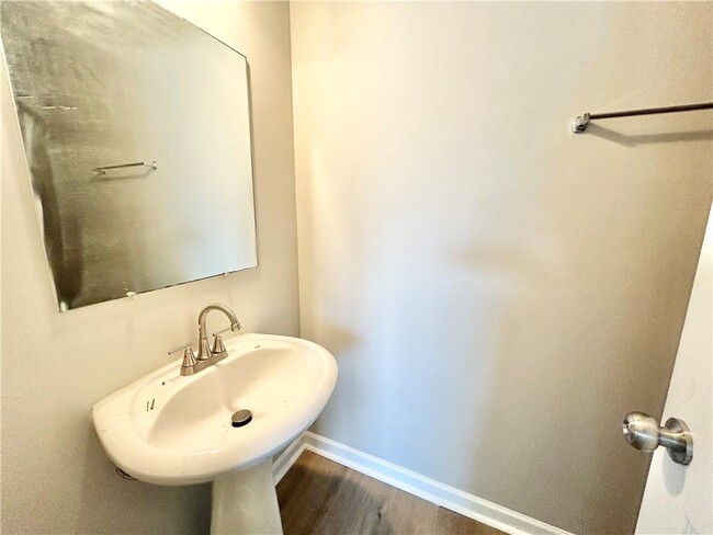 Building Photo - 845 Store House Ct