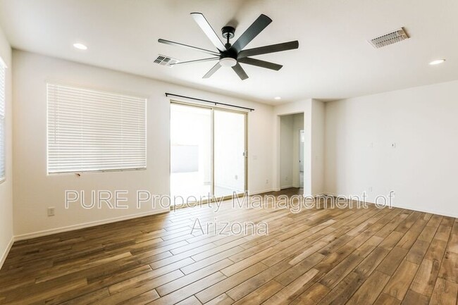 Building Photo - 10163 W Crittenden Ln