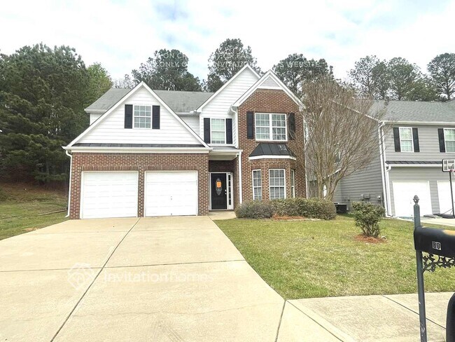 Building Photo - 80 Persian Ivy Way