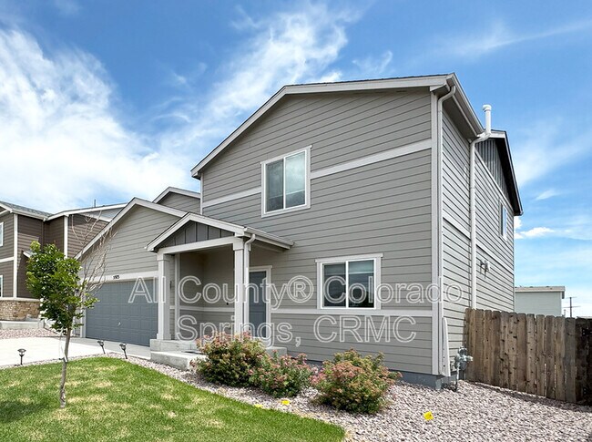 Building Photo - 5975 Mumford Dr.