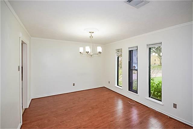 Building Photo - 2814 Field Line Dr