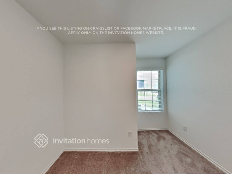 Building Photo - 18711 Faustina Way