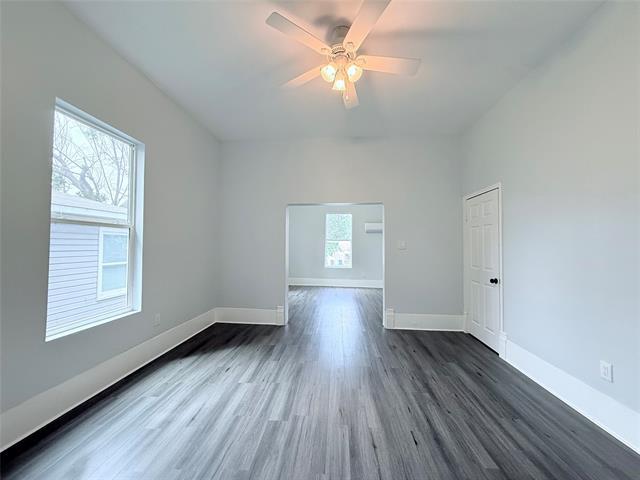 Building Photo - 1326 W Sears St