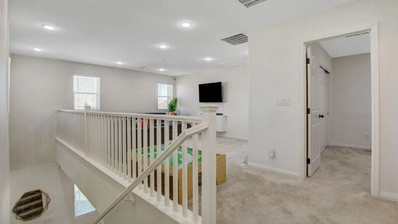 Building Photo - 229 Sul Ponticello Ave