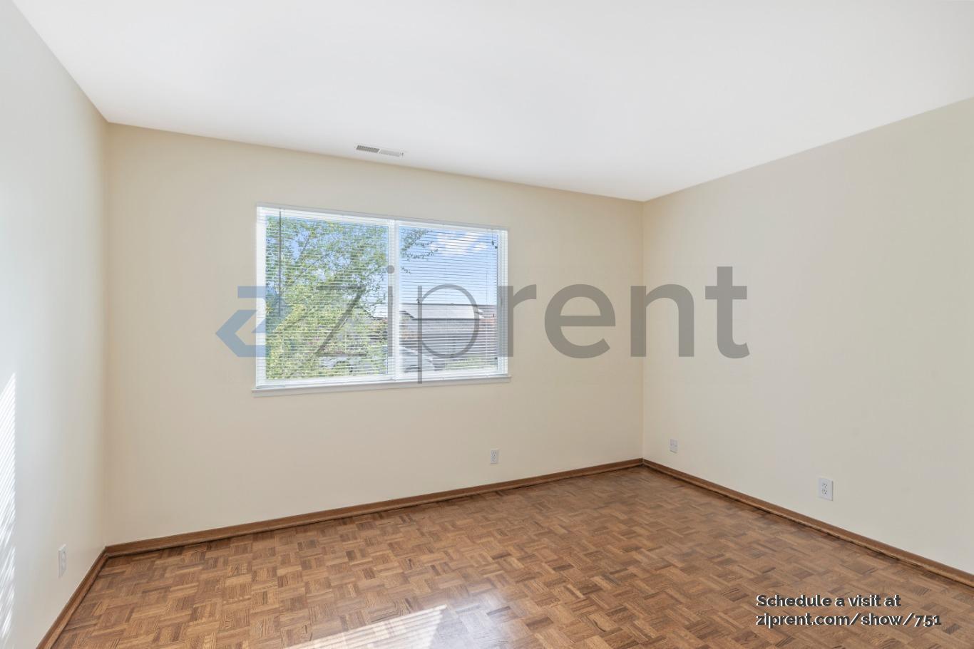 Building Photo - 107 Warfield Dr