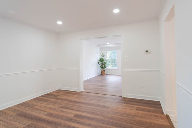 Building Photo - Fabulous Home in Aquia Harbor