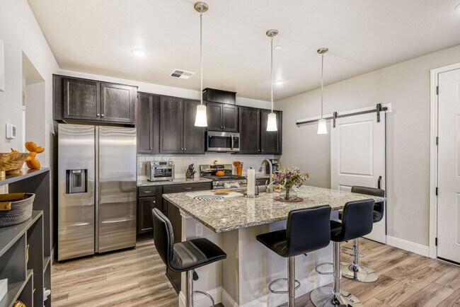 Building Photo - Contemporary Parker Condo | Pool, Trails & City Access