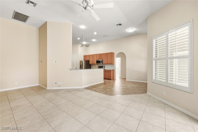 Building Photo - 366 Burnt Pine Dr