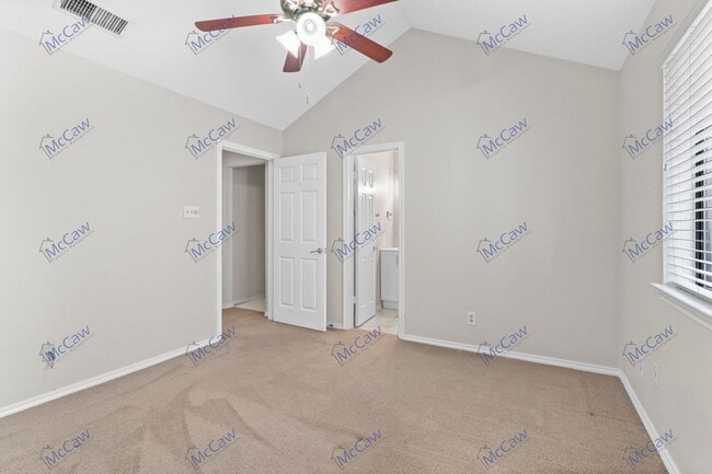 Building Photo - 4141 Hyer St