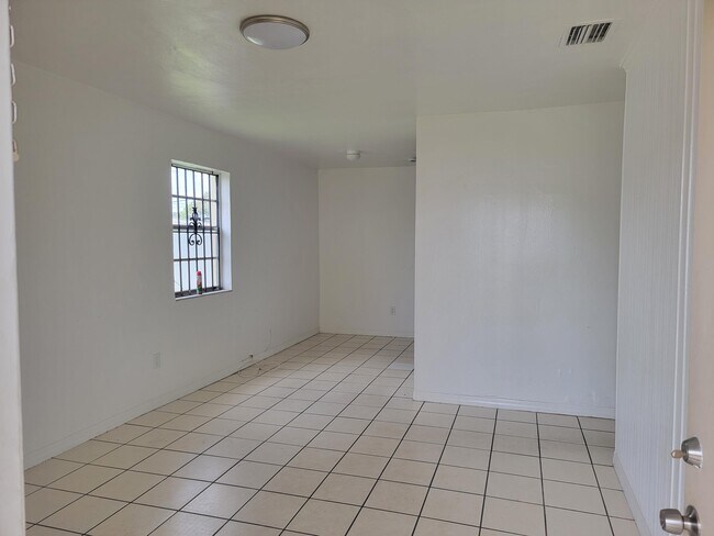 Building Photo - 2971 NW 160th St