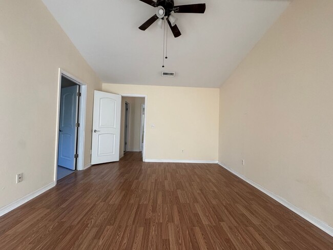 Building Photo - Spacious 3-Bedroom Home in Turkey Creek Golf & Country Club – Available 1/15/26!