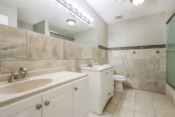Building Photo - 3117 Oak Rock