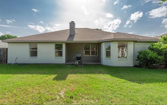Building Photo - 352 Howard Way Dr