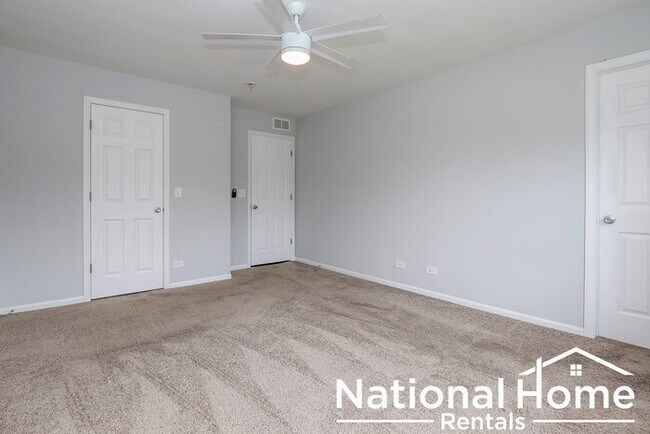 Building Photo - Gorgeous Home in Plano, Illinois!