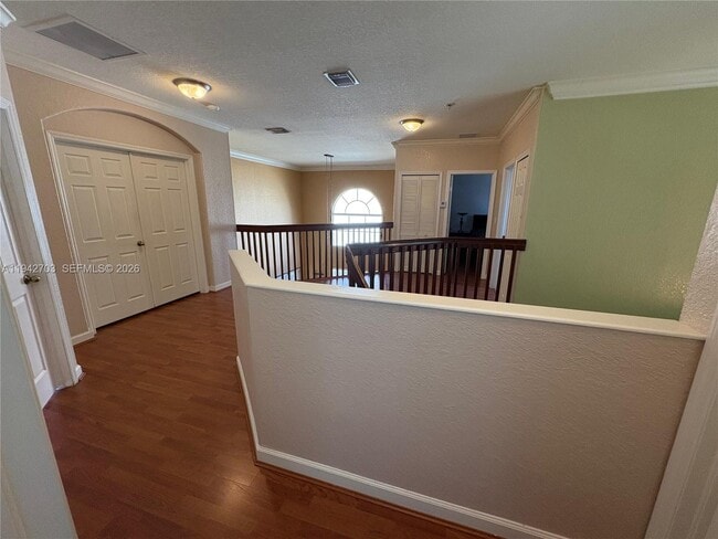 Building Photo - 5902 SW 166th Ct