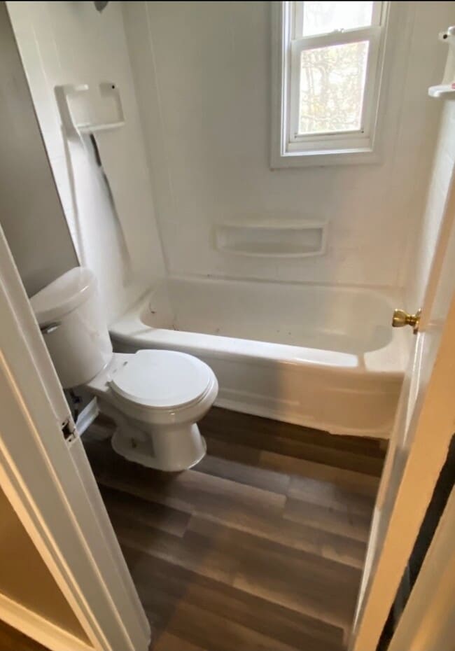 Building Photo - Hillsboro