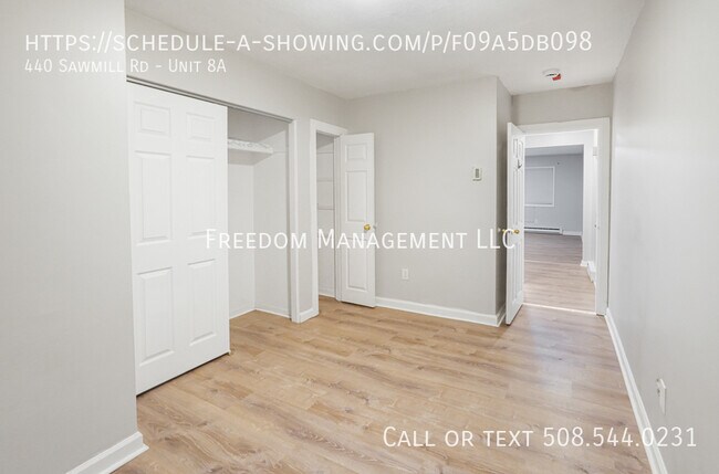 Building Photo - 440 Sawmill Rd