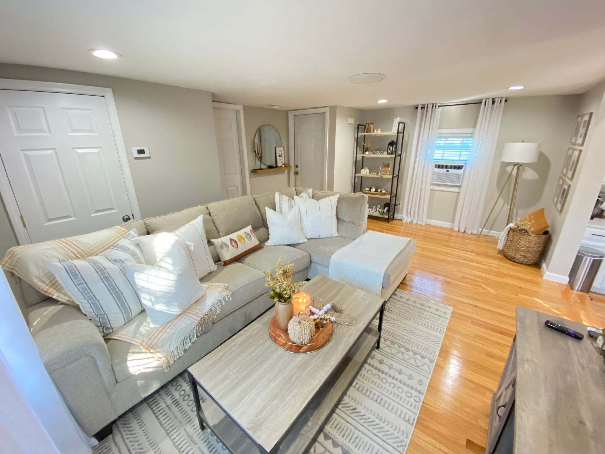 Living Room - 7 Race St