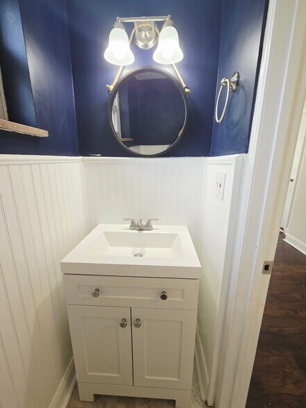 1st Floor Bathroom - 6323 Heitzler Ave