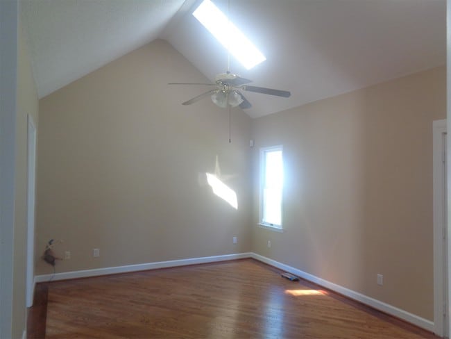 Building Photo - 6129 Powell Ridge Rd