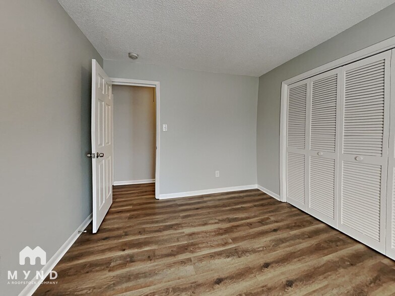 Building Photo - 7121 Riley Hill Rd