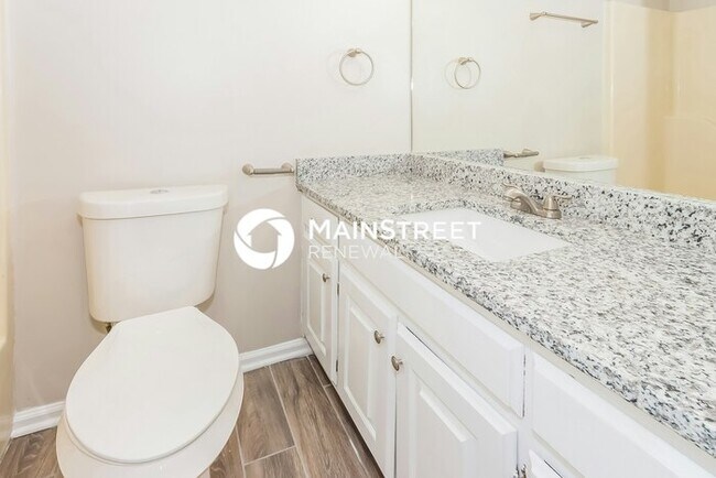 Building Photo - 3 Bedroom Pet-Friendly Home in COVINGTON, GA with Main Street Renewal