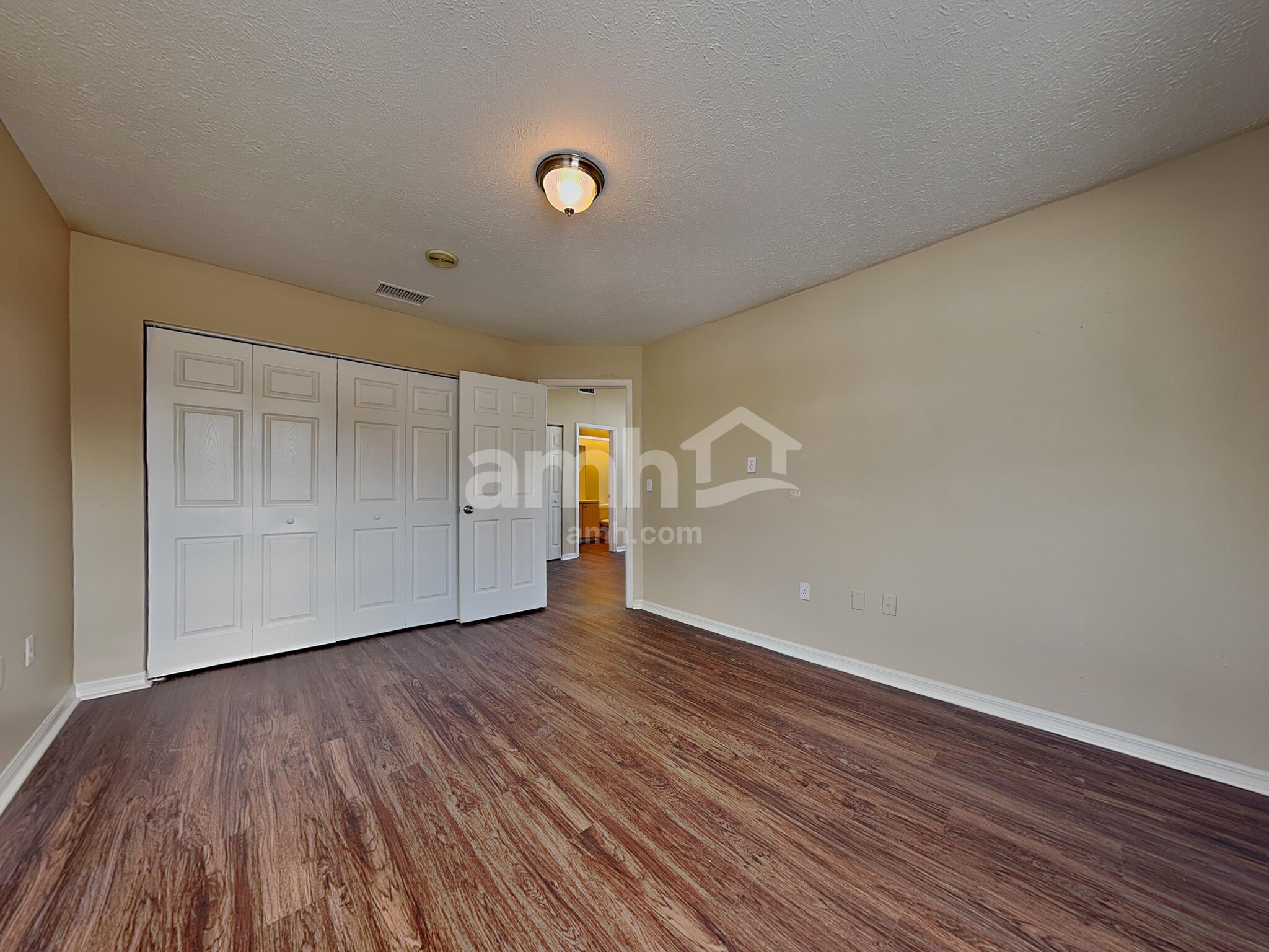 Building Photo - 7909 Hathaway Dr