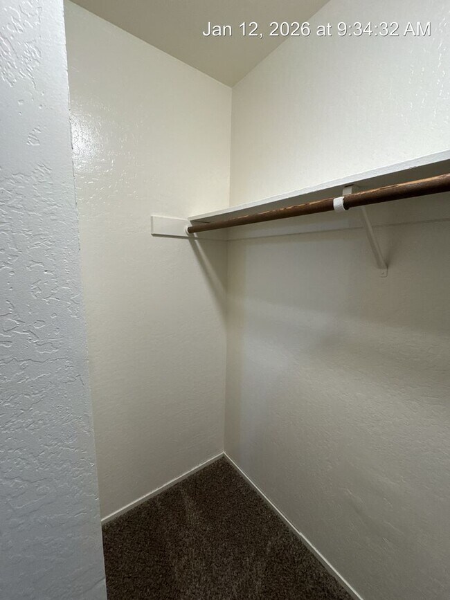 Building Photo - 2954