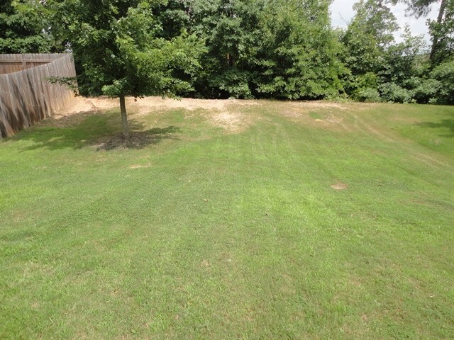 Building Photo - 2992 Briaroak Dr