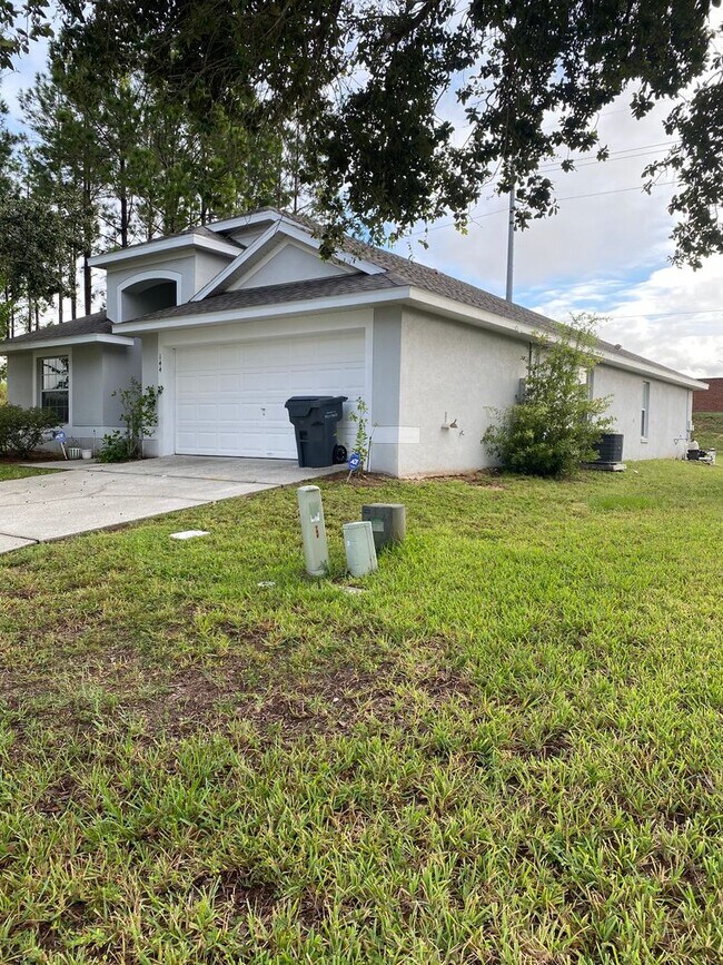 Building Photo - 144 Birchwood Dr