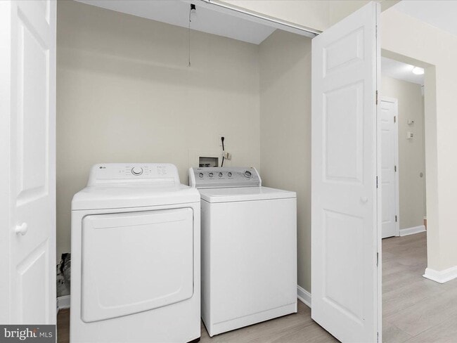 Building Photo - 7822 Citadel Ct