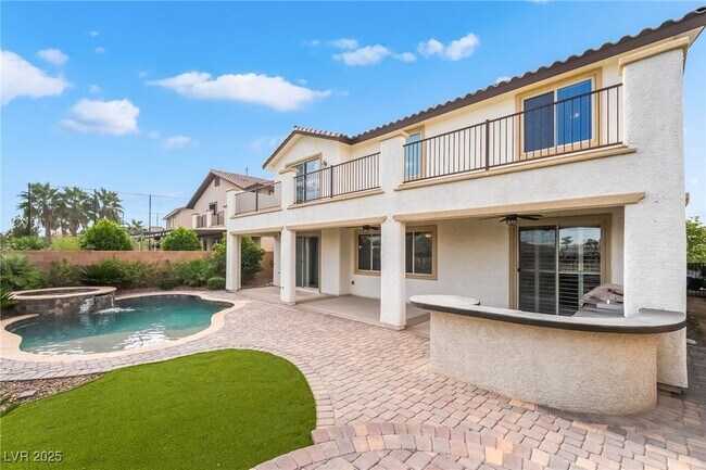 Building Photo - 1088 Via Alloro